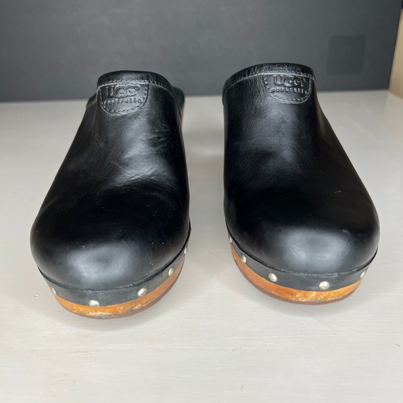 UGG Womens Black Leather Clogs Studded Wood Sole Block Heel Mule Sherpa Size 9 - Picture 3 of 14